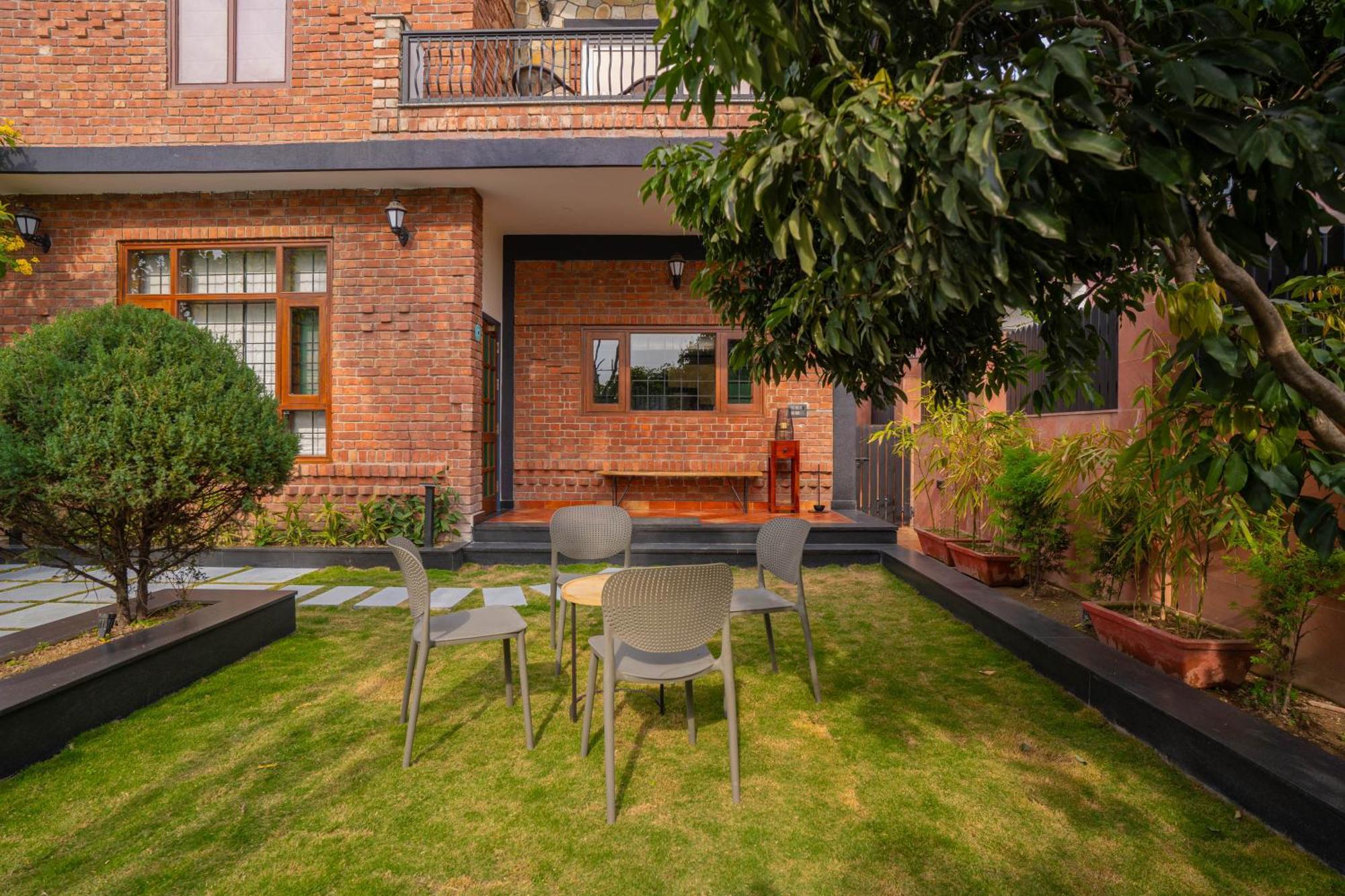 Hostie Vaikuntha - 3Bhk Mountain Villa, Dehradoon デヘラードゥーン エクステリア 写真